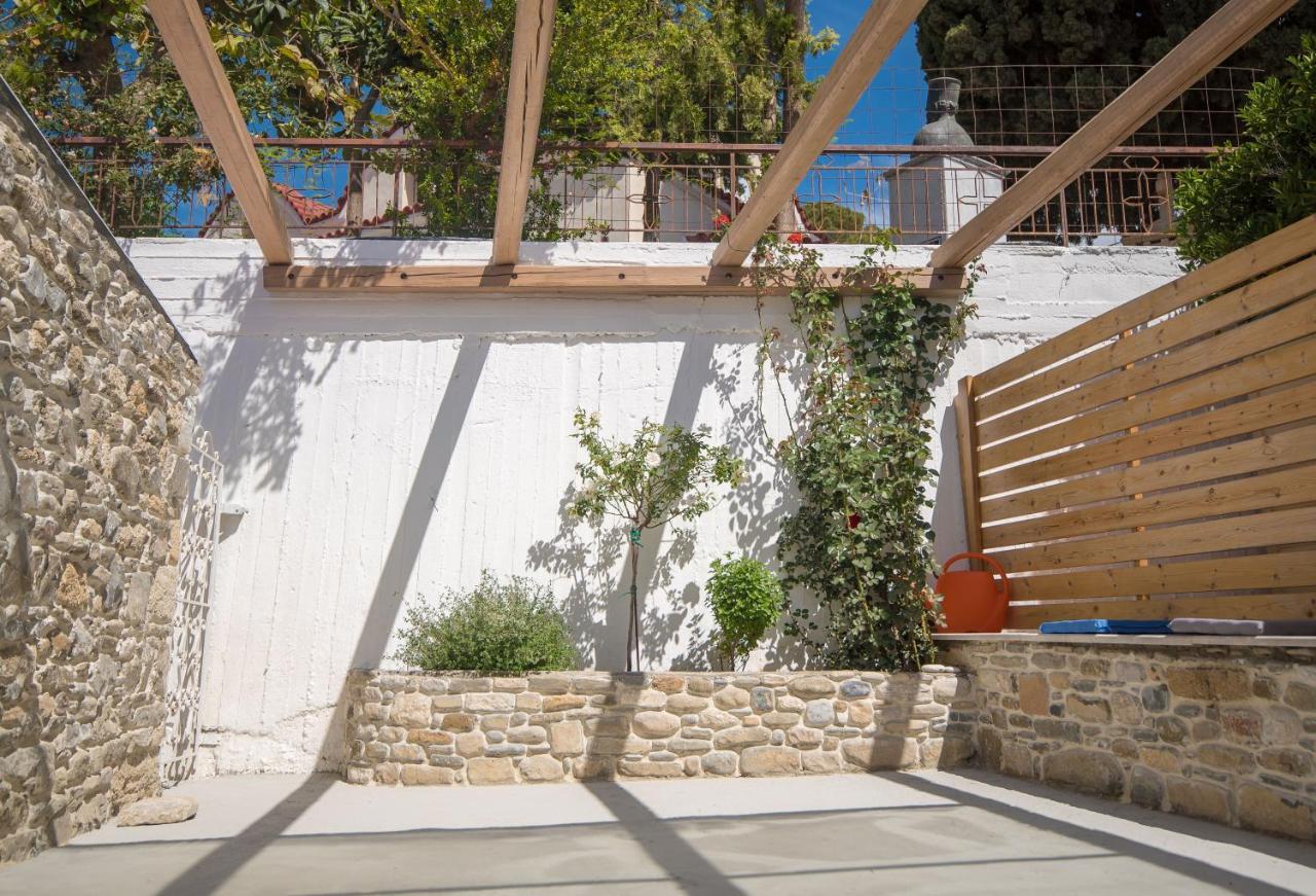 Anastasia Traditional House Lardos